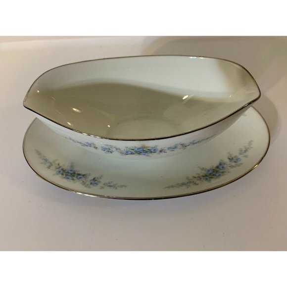 Noritake Roseberry Gravy Boat #6241 Japan - Picture 2 of 8